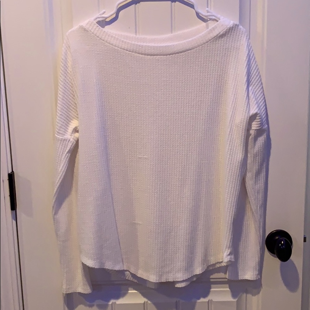 Aeropostale white waffle knit shirt
